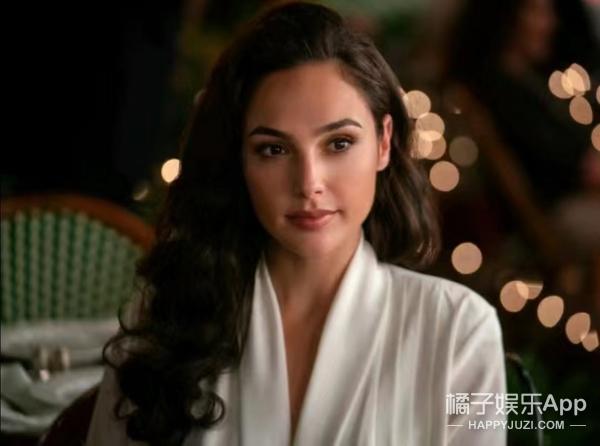 芭比找她来演，凭什么？就凭她是真芭比！