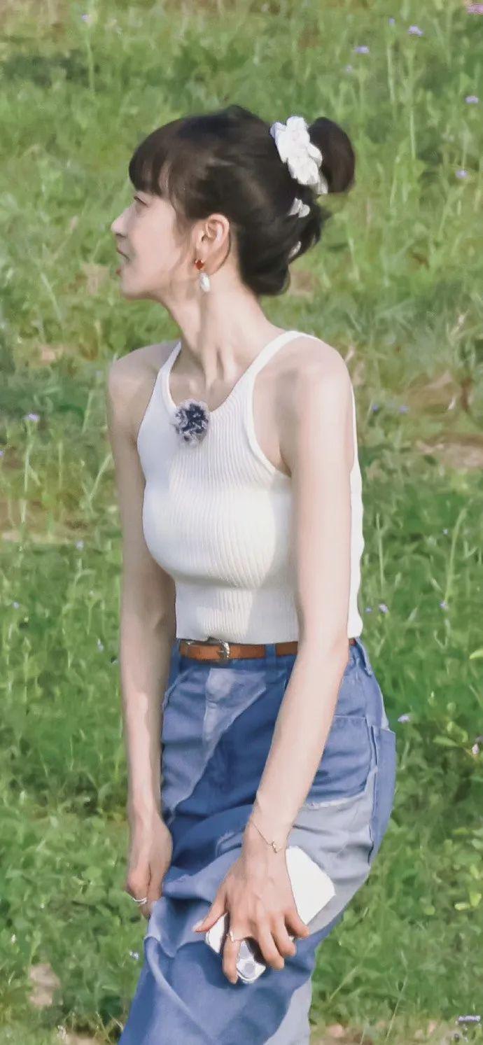 不装了，压根儿不是什么甜妹？