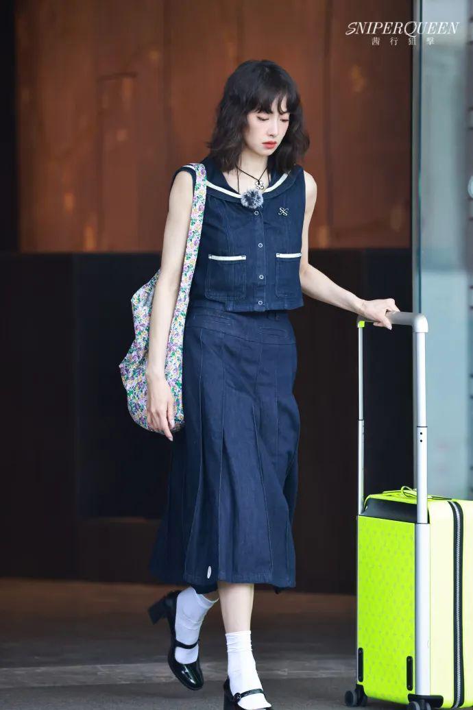 不装了，压根儿不是什么甜妹？