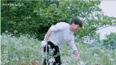 不装了，压根儿不是什么甜妹？