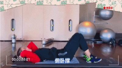 不装了，压根儿不是什么甜妹？