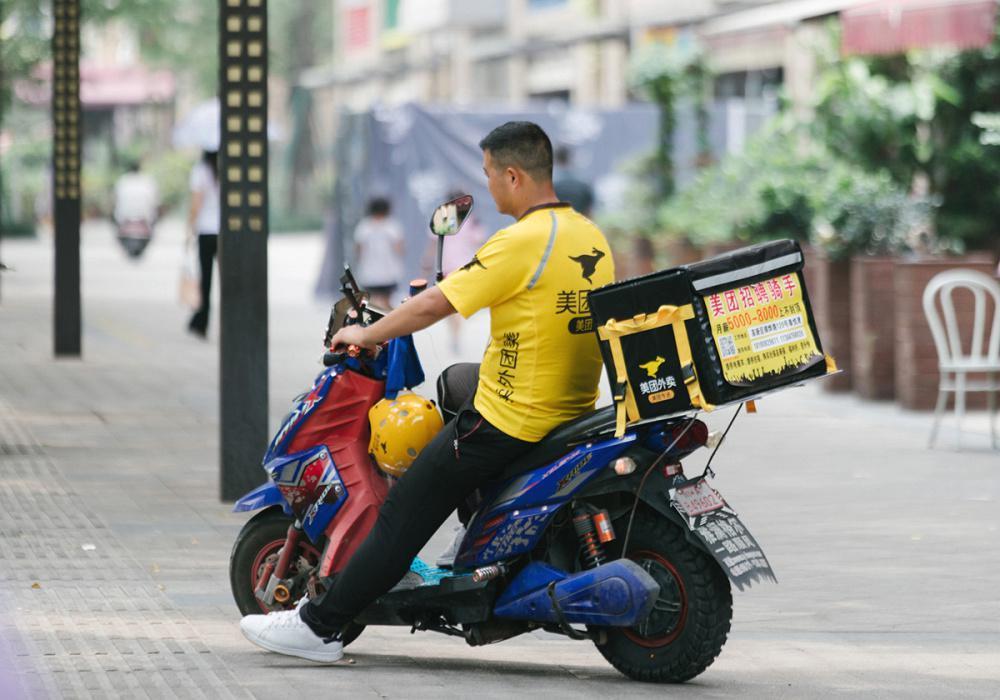 “从超时扣钱到扣分” 一场算法的“人性博弈”