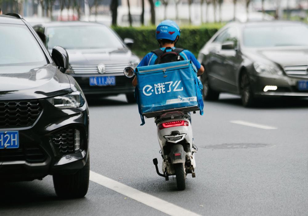 “从超时扣钱到扣分” 一场算法的“人性博弈”