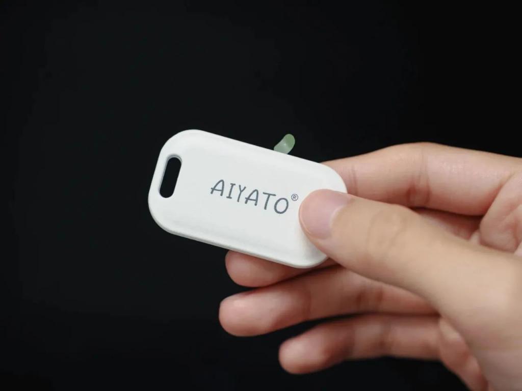 29块9的低配AirTag，让我感受到了平替的快乐。