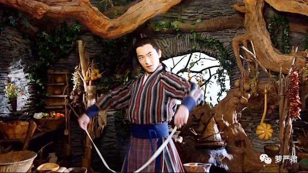 杨洋喜提内娱第一油王，第一个被惩罚的人出现了