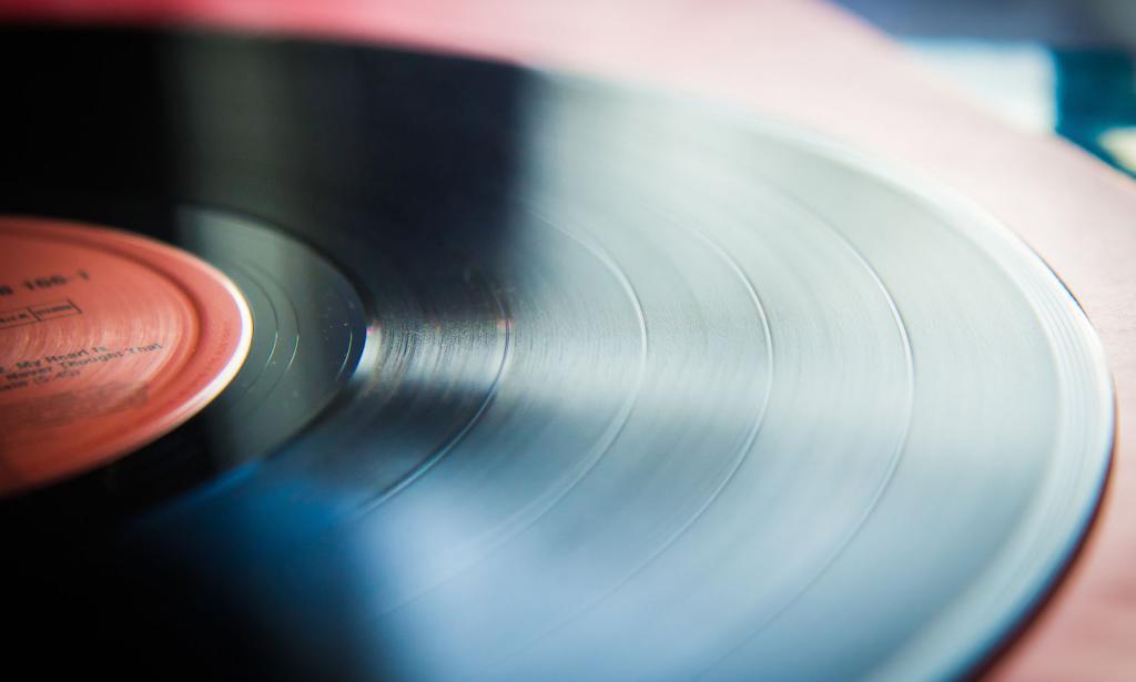 复古潮流下，收音机仍然被冷落