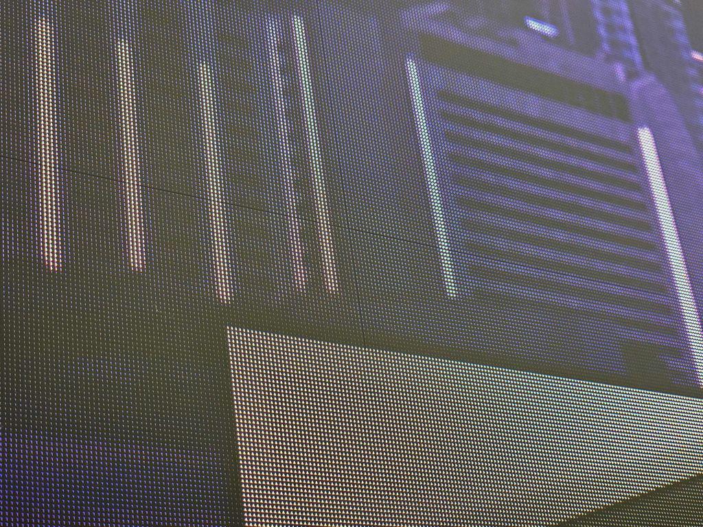 600 英寸、采用 MicroLED 面板，三星展示 The Wall TV 电视墙