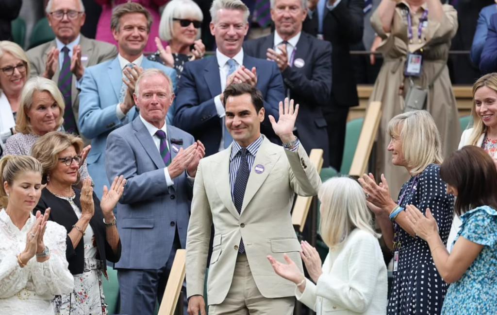 已婚的她对男偶像公开做这个举动很不妥？当有钱人家儿媳真难