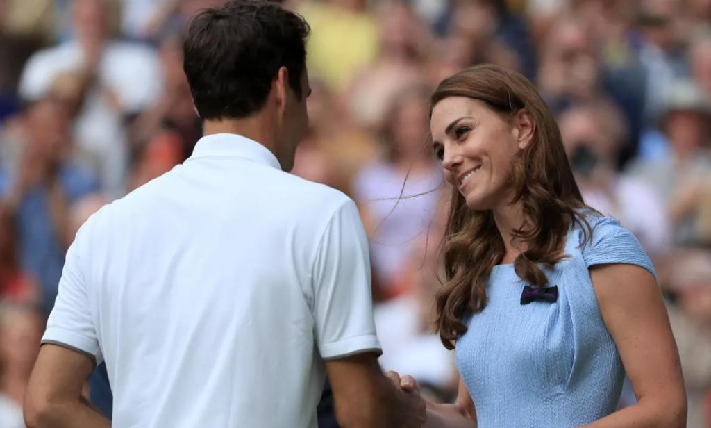 已婚的她对男偶像公开做这个举动很不妥？当有钱人家儿媳真难