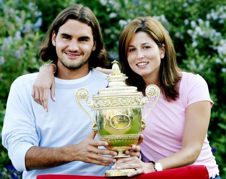 已婚的她对男偶像公开做这个举动很不妥？当有钱人家儿媳真难