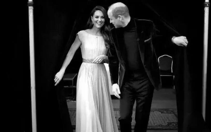 已婚的她对男偶像公开做这个举动很不妥？当有钱人家儿媳真难