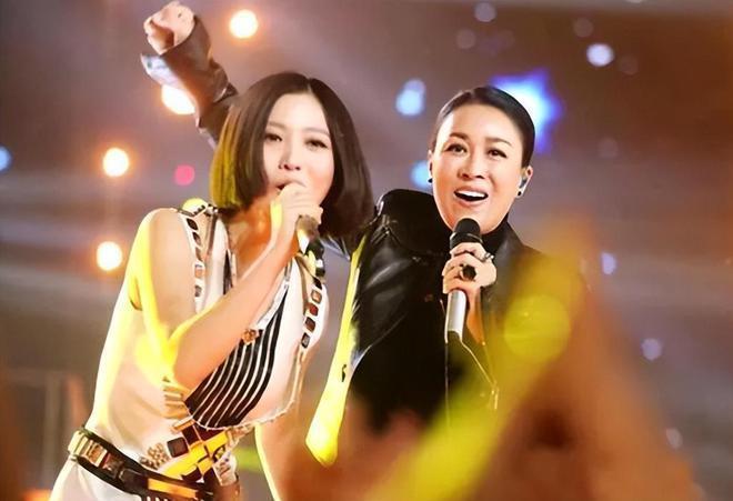 《中国好声音》昨晚开播,评论区被骂到关闭,四位新导师背锅