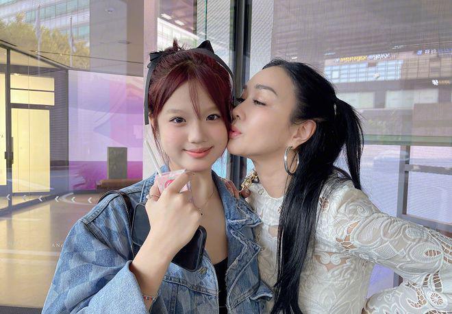 钟丽缇：给次女庆生，继父张伦硕“不仅没出席还没有送生日祝福”