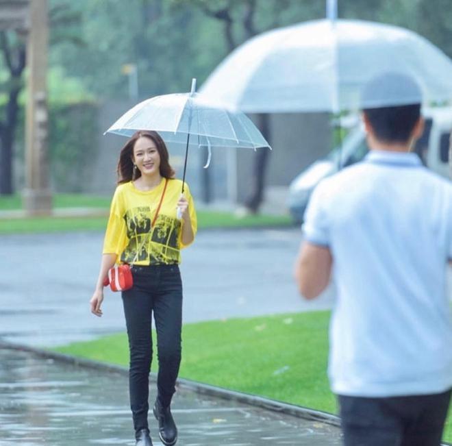 陈乔恩和老公庆相识4周年，Alan说情话示爱妻子，看不出9岁年龄差