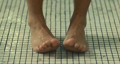 被嘲丑的周迅，终于翻身了