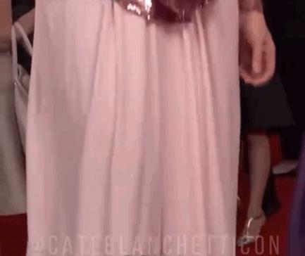 被嘲丑的周迅，终于翻身了