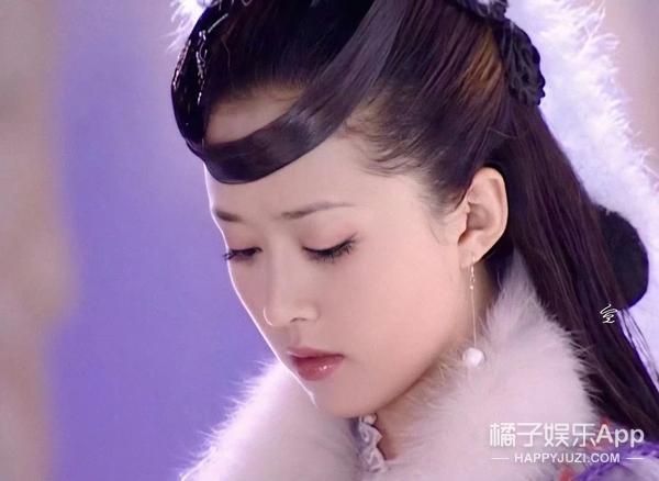 还记得《宝莲灯》里的最美嫦娥吗？晚婚晚育事业家庭双丰收？