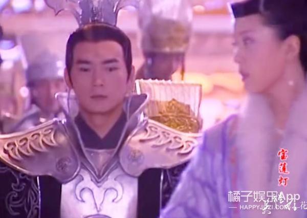 还记得《宝莲灯》里的最美嫦娥吗？晚婚晚育事业家庭双丰收？