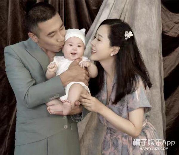 还记得《宝莲灯》里的最美嫦娥吗？晚婚晚育事业家庭双丰收？