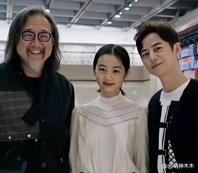 王诗龄黄多多画作被拿来比较冲上热搜，网友呼吁少点恶意