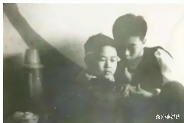 《罗刹海市》让同行坐立难安，律师提醒那英起诉刀郎