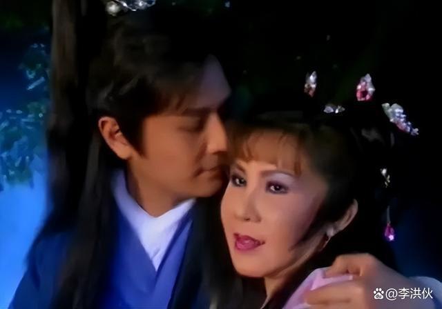 70岁刘晓庆回应演少女争议：我就这么年轻，演技也很棒