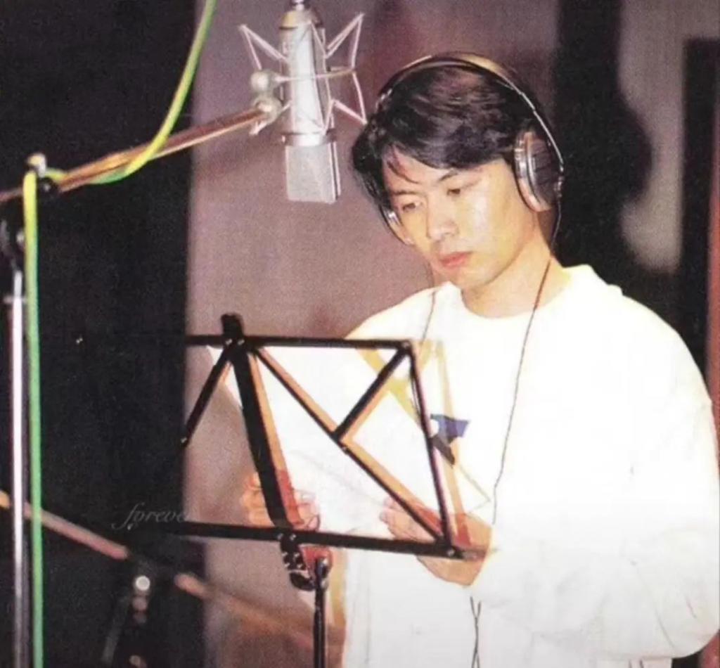 娱乐圈超级富二代，出家了…