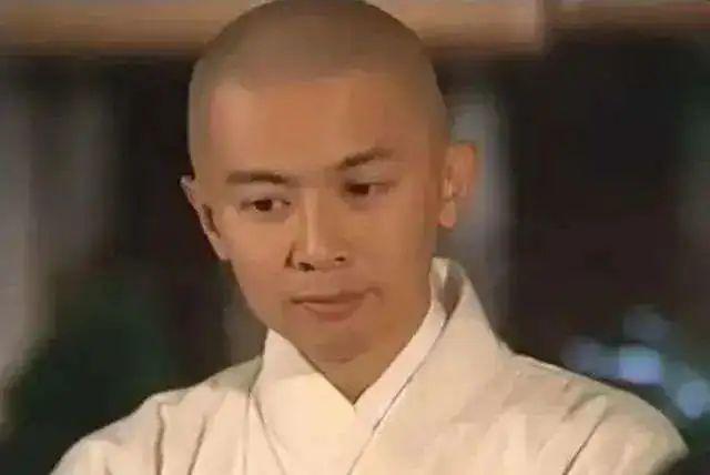 娱乐圈超级富二代，出家了…