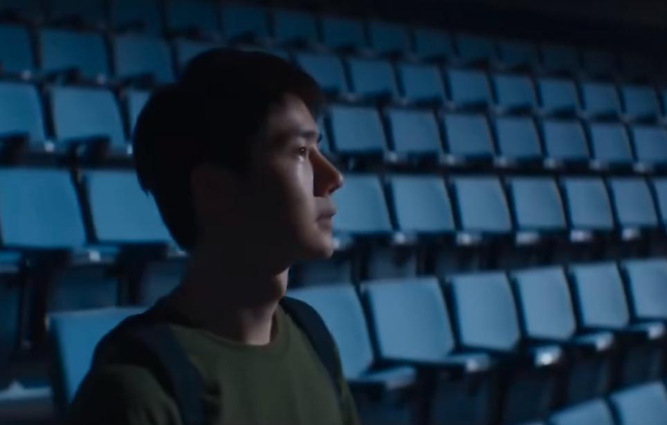 《热烈》票房不如预期，导演大鹏又坐不住了……