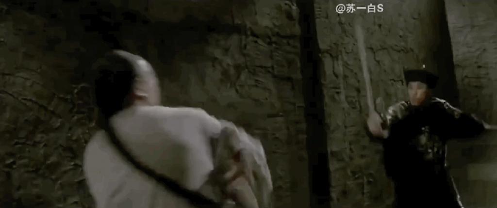 甄子丹汪诗诗补办婚礼，一窥这对cp牵起的神秘港圈交际网