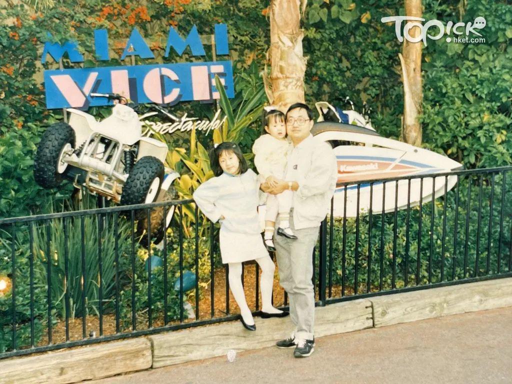 甄子丹汪诗诗补办婚礼，一窥这对cp牵起的神秘港圈交际网