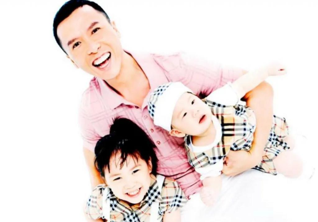 甄子丹汪诗诗补办婚礼，一窥这对cp牵起的神秘港圈交际网