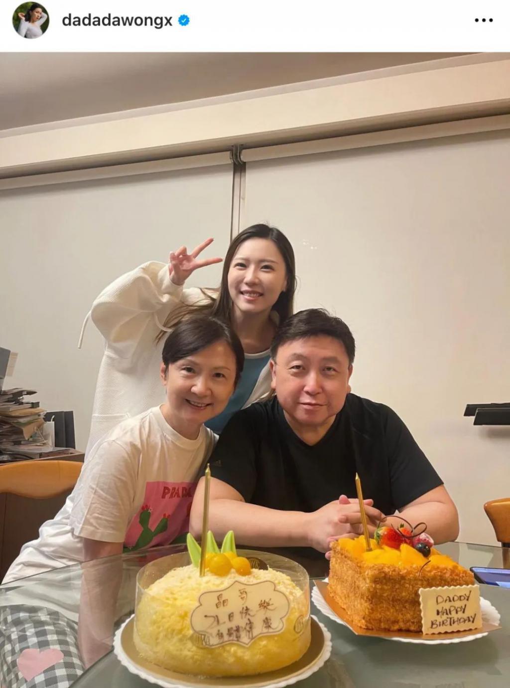 甄子丹汪诗诗补办婚礼，一窥这对cp牵起的神秘港圈交际网