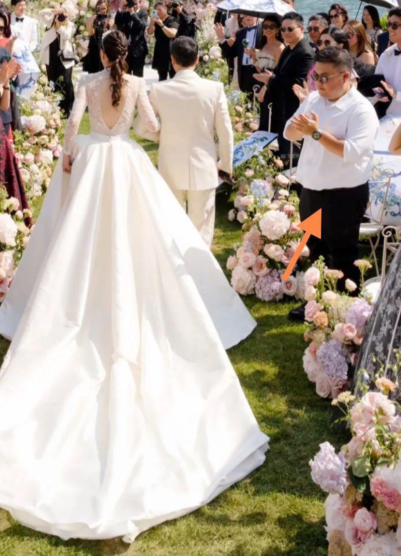 甄子丹汪诗诗补办婚礼，一窥这对cp牵起的神秘港圈交际网