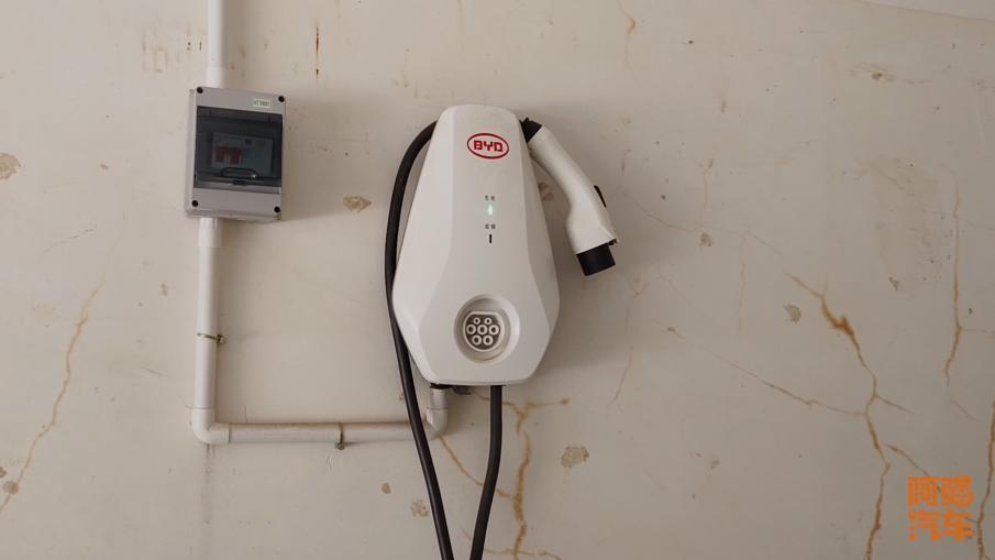 电车充电费涨价，是要开始割韭菜了吗？这才是根本原因