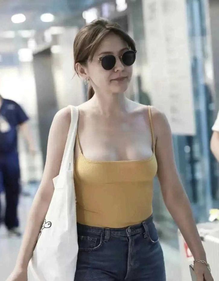 Angelababy都被身材羞辱了？