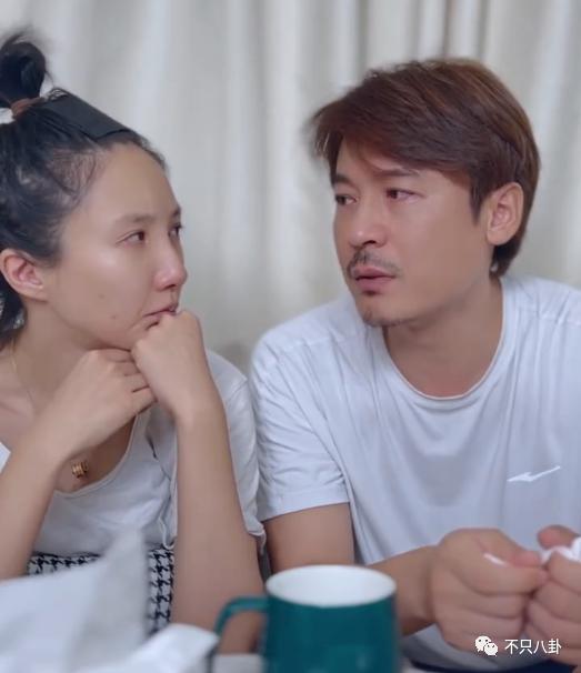 经历了出轨家暴哭穷的地狱式婚姻，她竟然还选择原谅他？