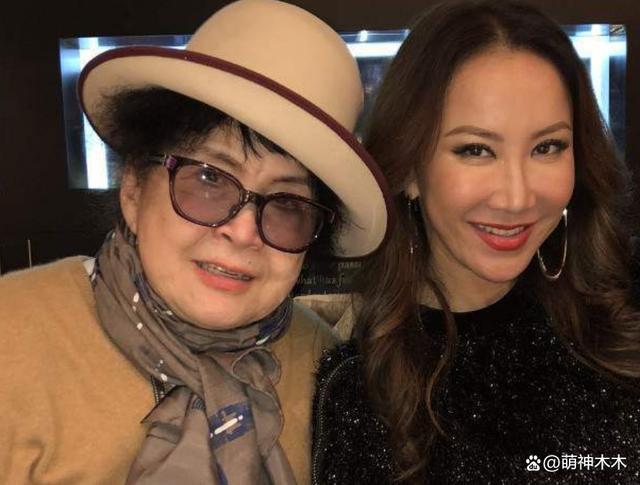 众星送别李玟！萧亚轩哭成泪人韩红面色沉重，成龙刘德华不舍