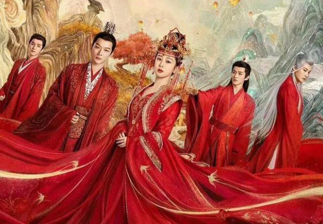 男主男配为出圈手段百出，杨紫稳占C位