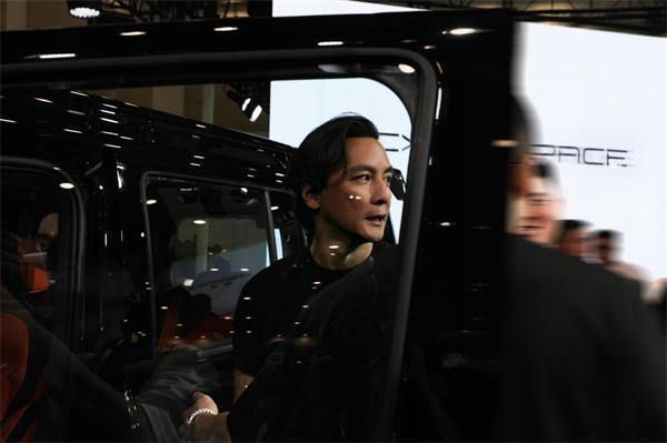 奥迪们带来漂移失败，对国内新兴改装车文化的破坏事态严重。