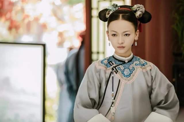 吴谨言两年没戏拍，李一桐强捧不红，90花怎么个个熄火？