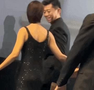 再红的顶流，身子也还是被看光了？