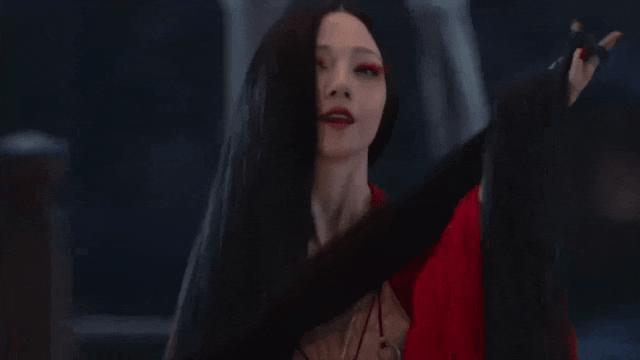 新版妲己惹争议：最美“狐狸精”，还得是她