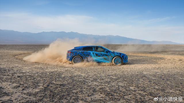 比亚迪“B 级纯电猎装 SUV”正式亮相量产车宋 L