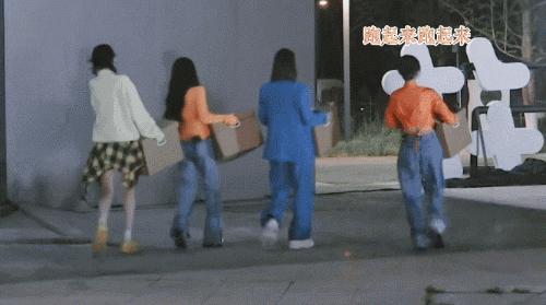 不装了，压根儿不是什么甜妹？