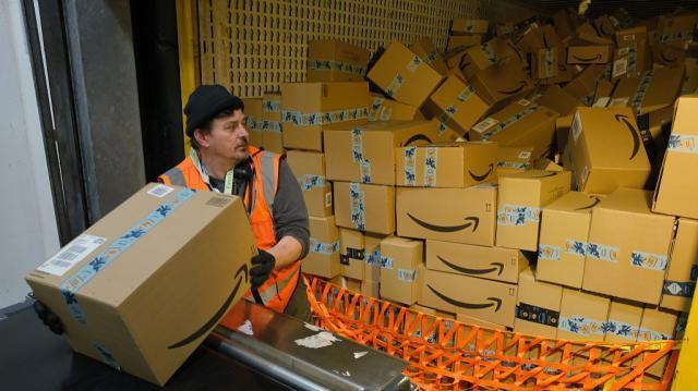 依靠跨境巨头的老板，不能成为“懒散领导者”