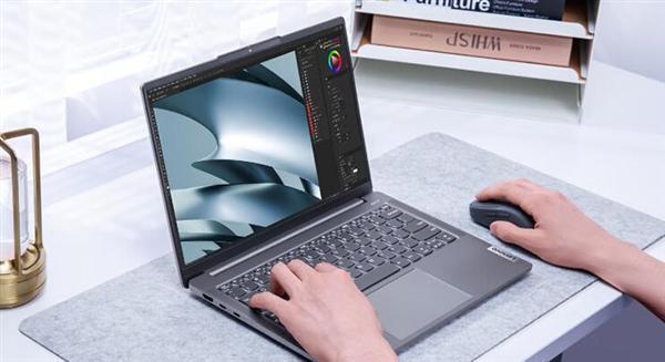 微软强烈推荐 Outlook 网页版，但遭到 Win10/11 用户的抗议