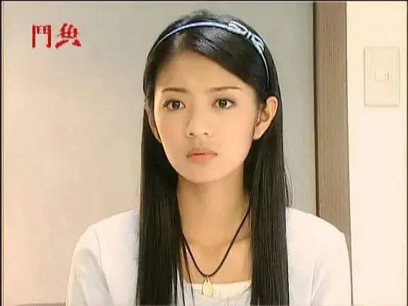 她越爱，就越为她不值