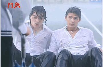 她越爱，就越为她不值