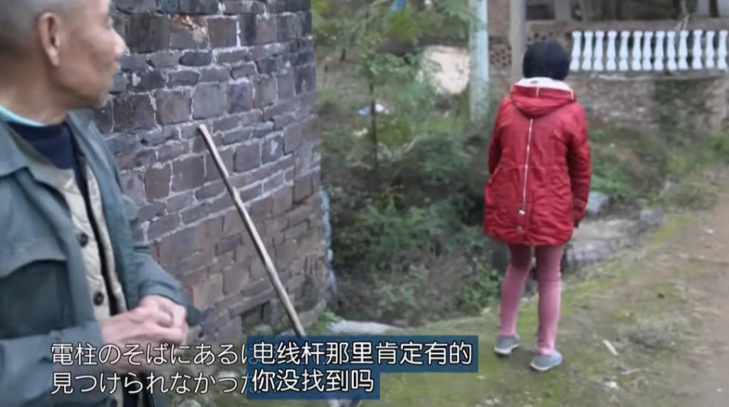 别再捧着她了！！！